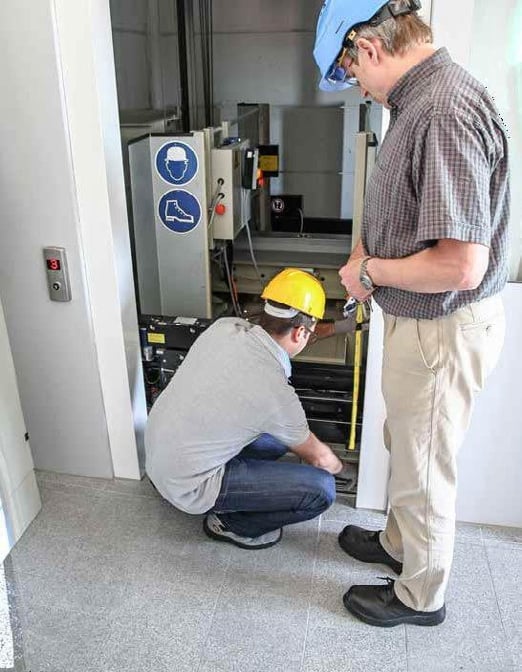 Mantenimiento a elevadores